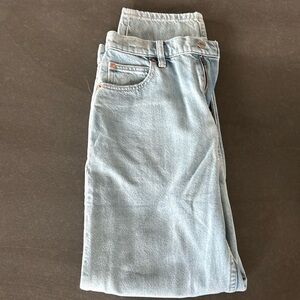 Gap Mom Jean Light Wash
